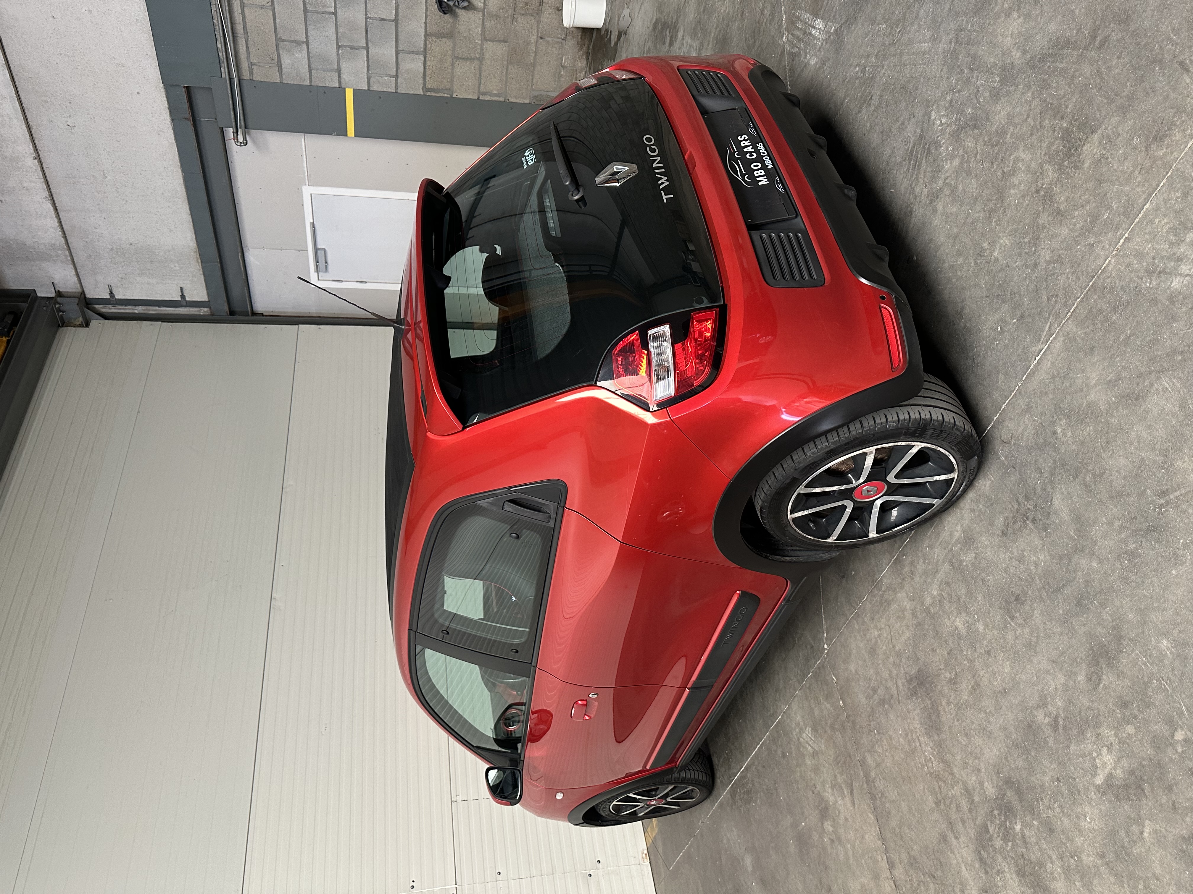 RENAULT TWINGO