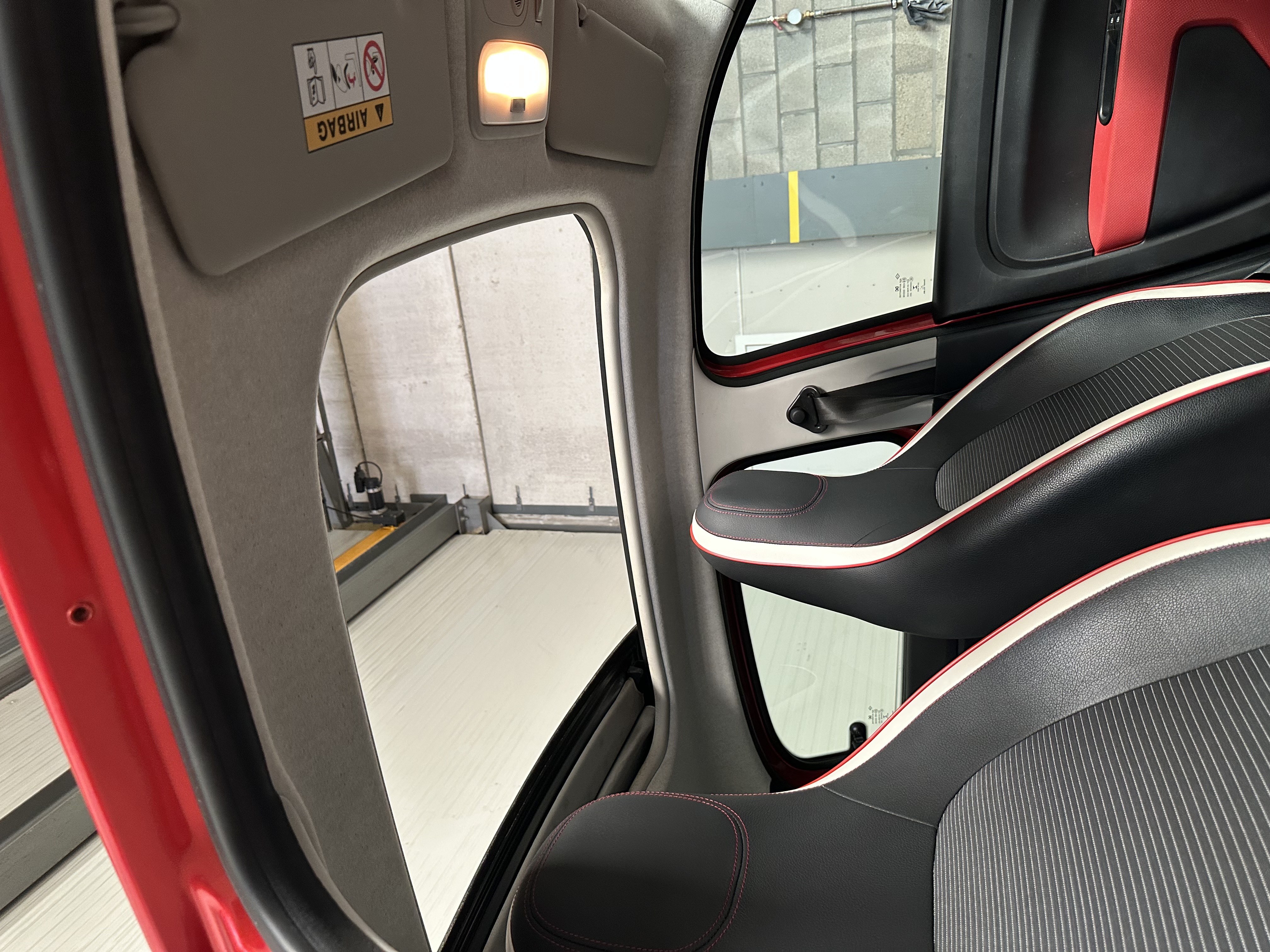RENAULT TWINGO