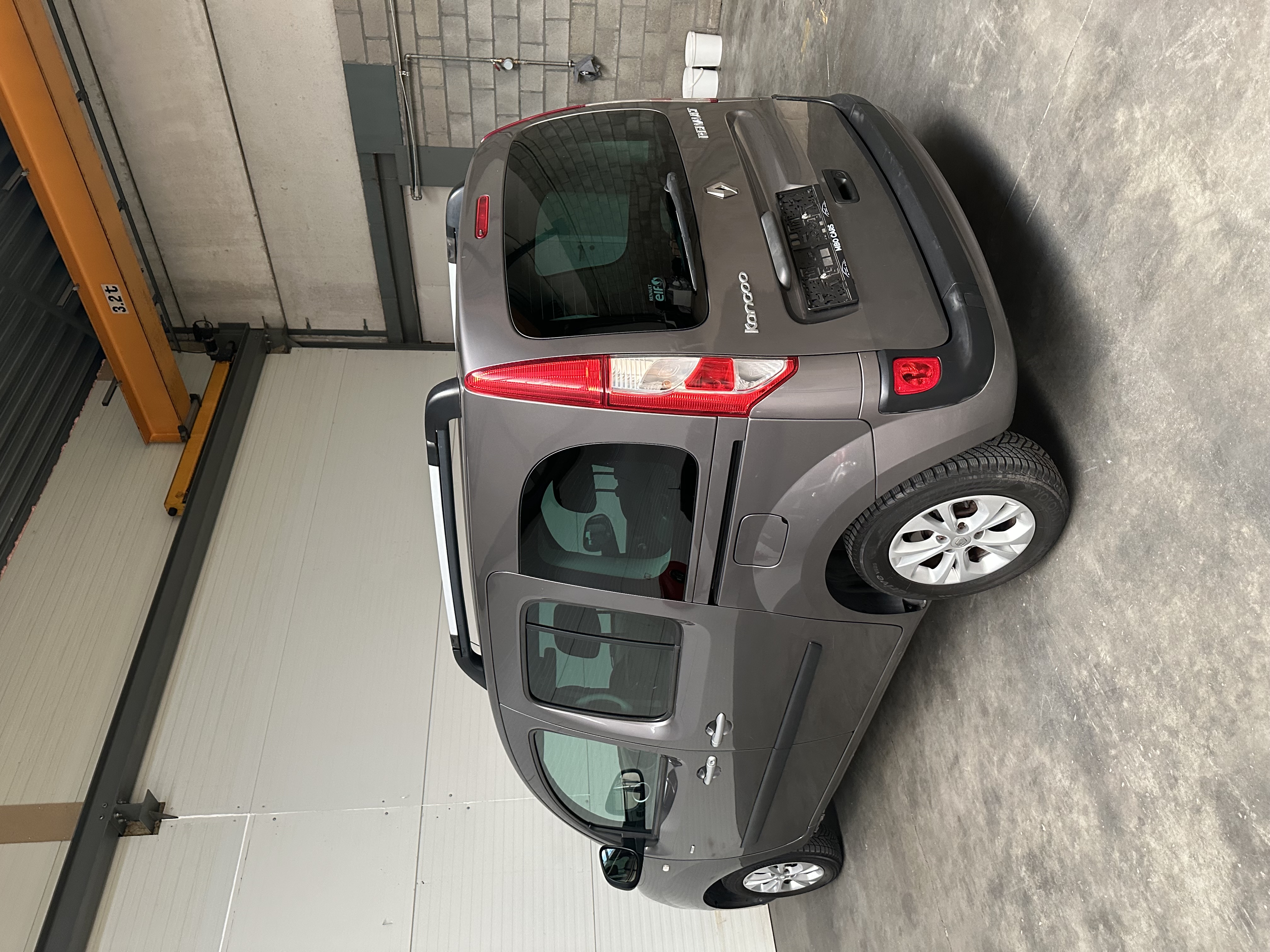 RENAULT KANGOO